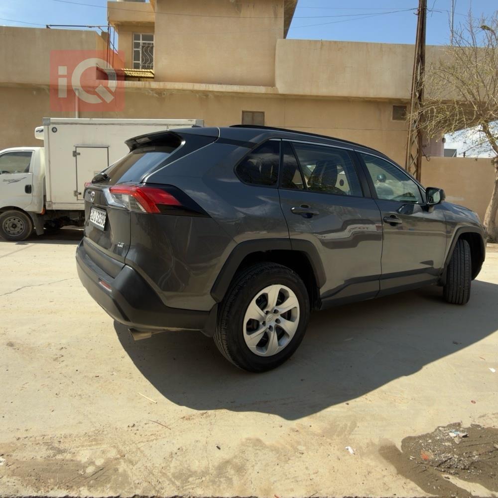 تويوتا راف 4